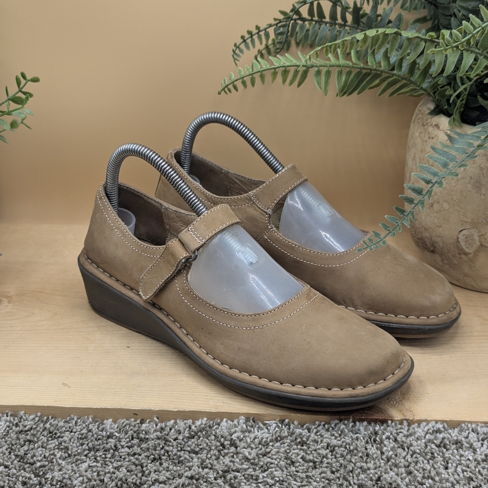 G.H. Bass Mary Jane Made In Italy Strollin Women's Size 8M Casual Dress Shoes